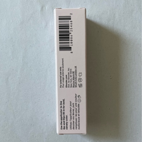 Glossier G Suit Soft touch lip crème color Jet NIB - Picture 5 of 8